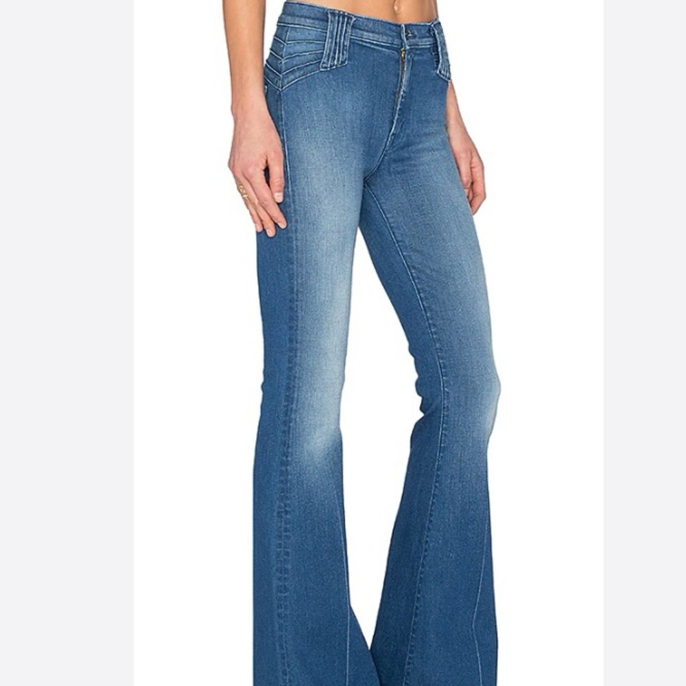 MOTHER Lovin’ Superstition Flare Jean